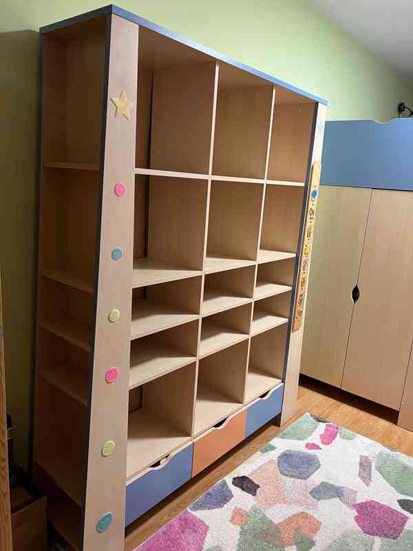 Sestava do dětského pokoje s patrovou postelí - foto 5