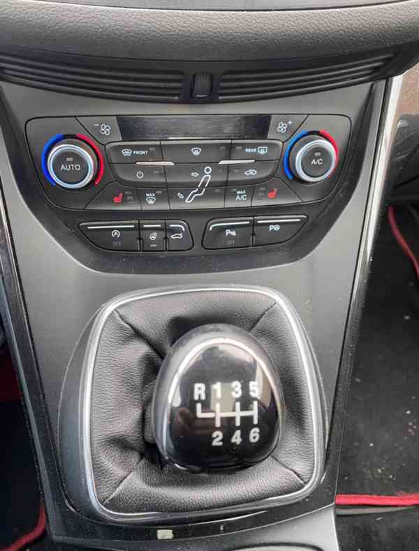 Ford Grand C-Max 2,0TDCi Titanium 110kw - foto 20