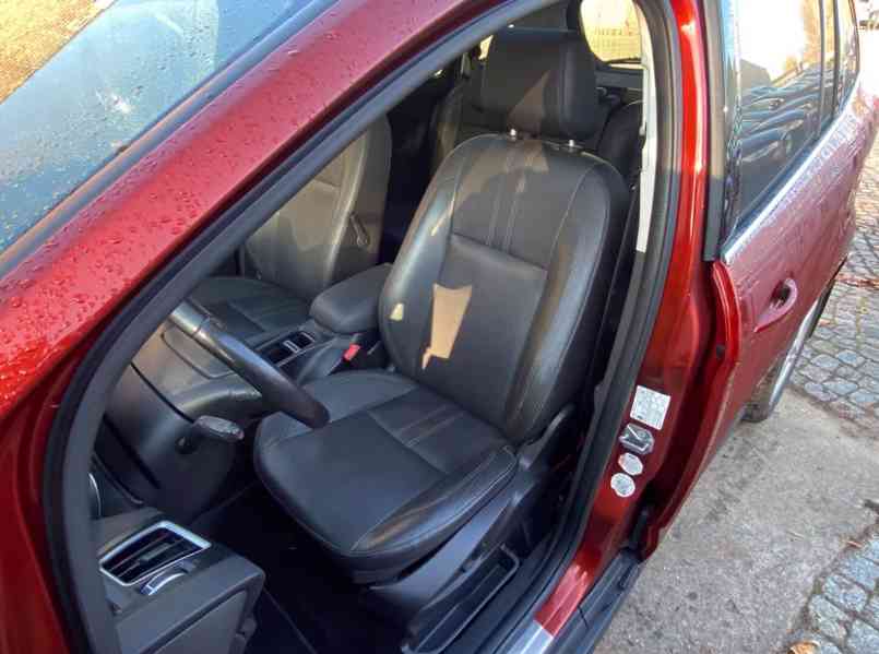 Ford Grand C-Max 2,0TDCi Titanium 110kw - foto 14