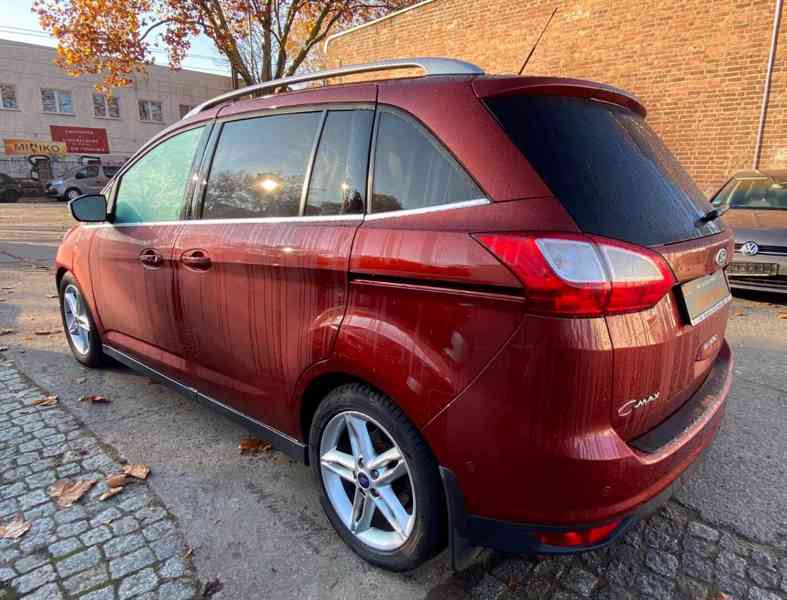 Ford Grand C-Max 2,0TDCi Titanium 110kw - foto 9