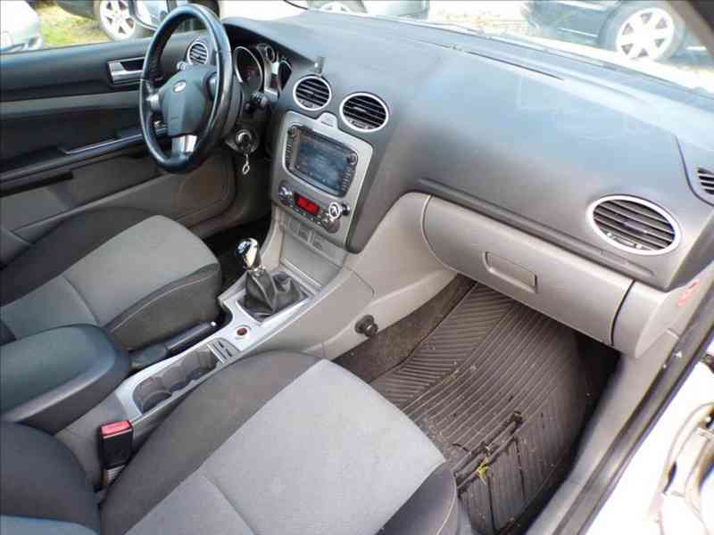Ford Focus 1,6 TDCi KLIMATIZACE - foto 12