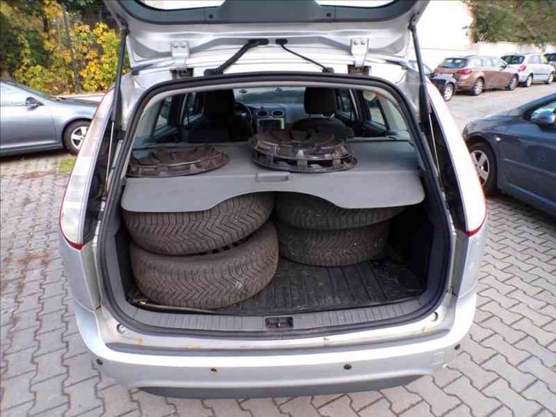 Ford Focus 1,6 TDCi KLIMATIZACE - foto 10