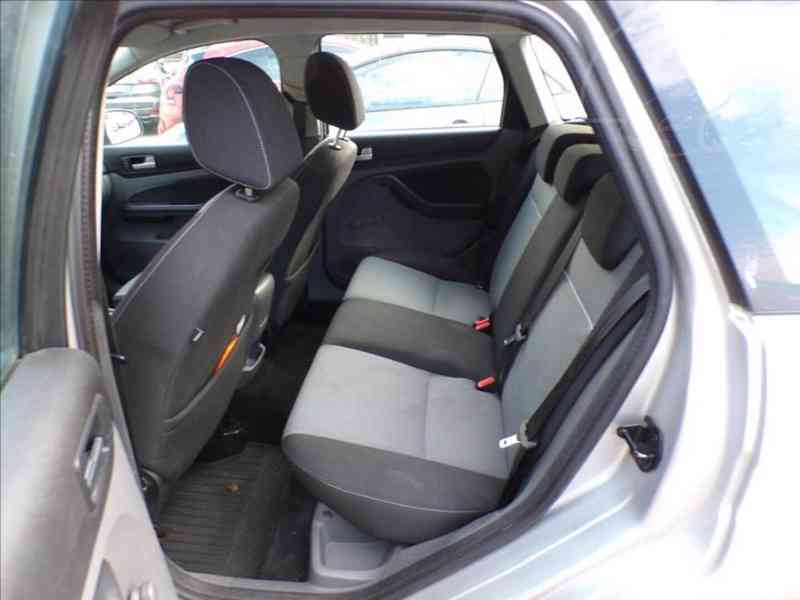 Ford Focus 1,6 TDCi KLIMATIZACE - foto 9