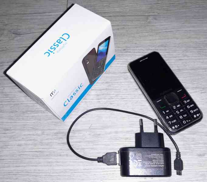 Tlačítkový mobil MyPhone Classic - kus 1 - foto 5