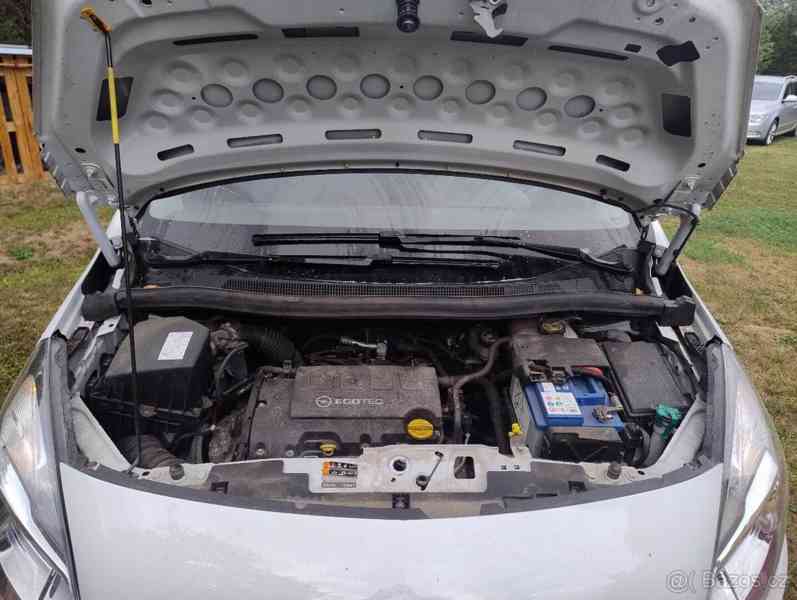 Opel Meriva 1,4   2014, benzín - foto 12