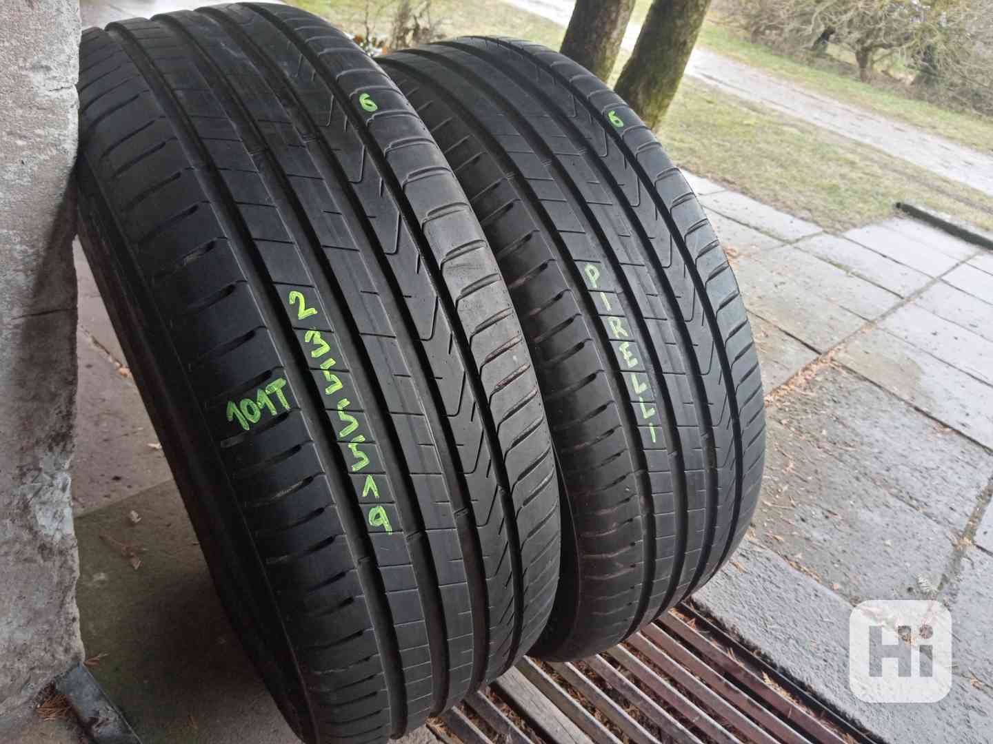 Letní pneu 2kusy 235/55/19 vzorek 85% PIRELLI - dobírka - foto 1