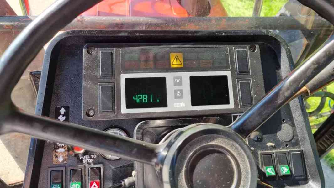 Traktor case 695 xl - foto 4