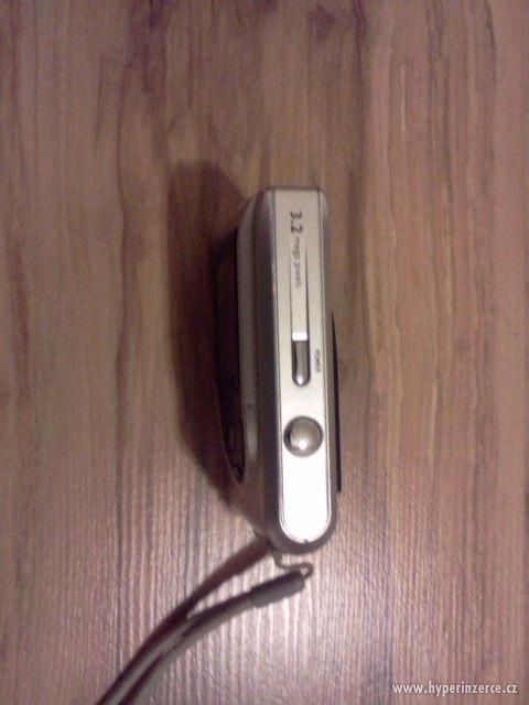 Mini fotoaparát BenQ DC E310 - foto 4