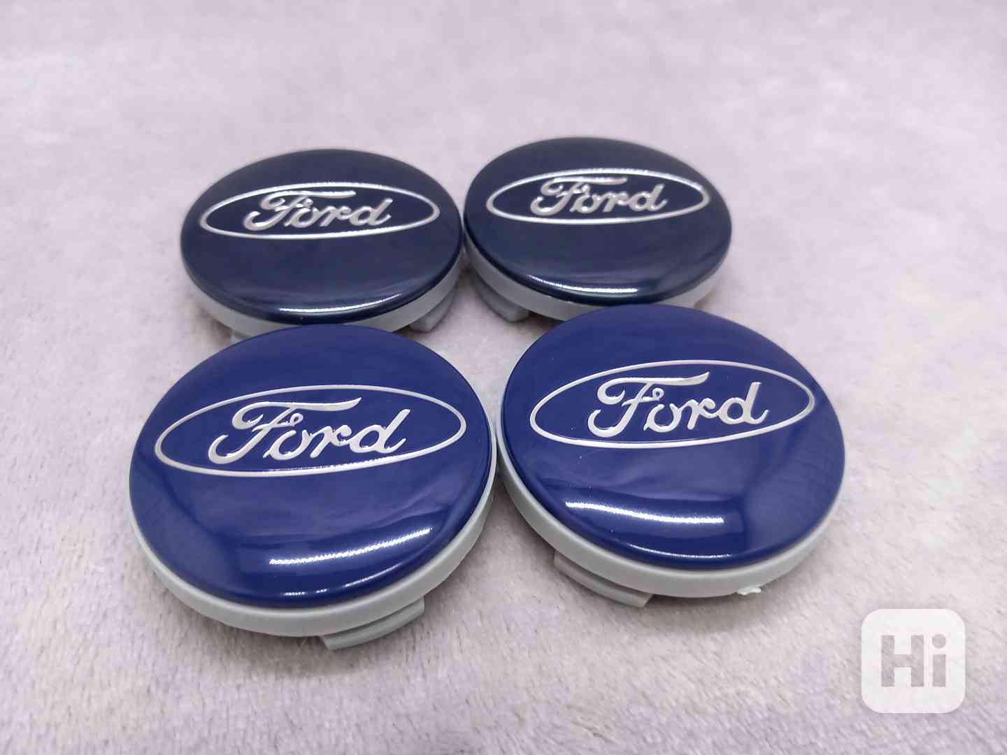 Středové krytky Ford, 54x52mm, modré - foto 1