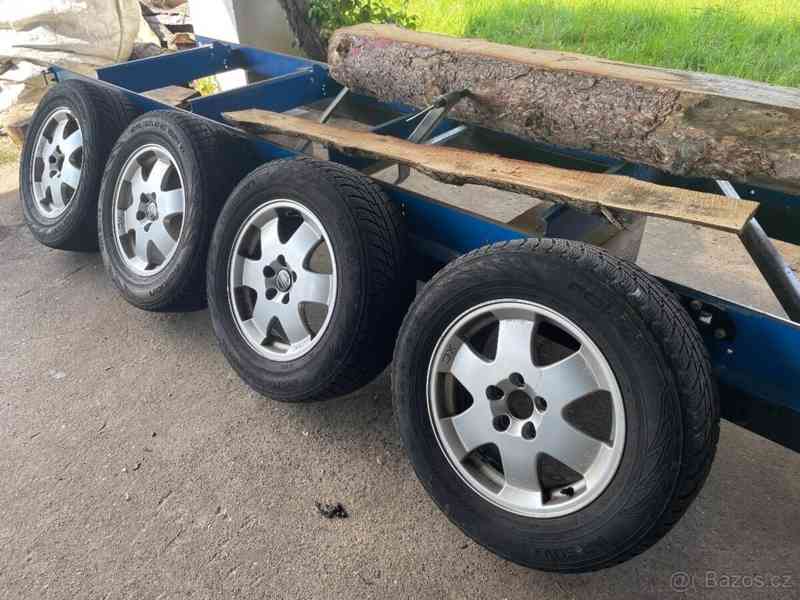 Volvo XC70 - foto 18