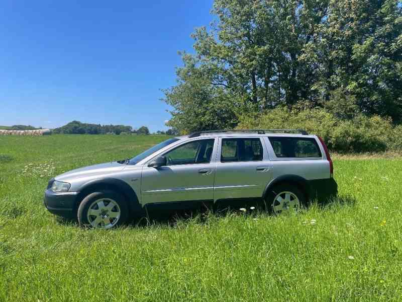 Volvo XC70 - foto 6