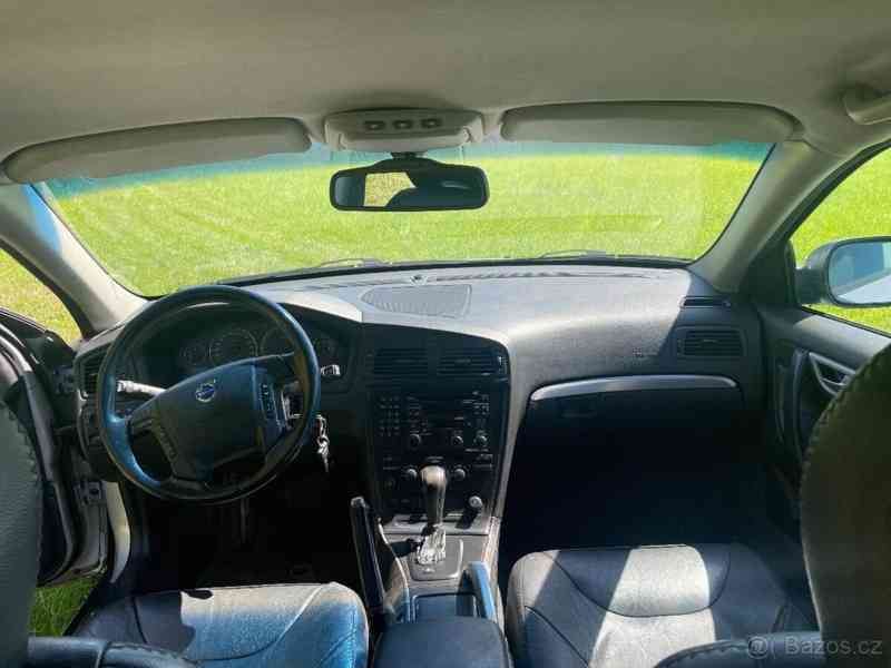 Volvo XC70 - foto 16