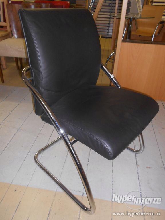 kancelářská kožená židle Girsberger - foto 1