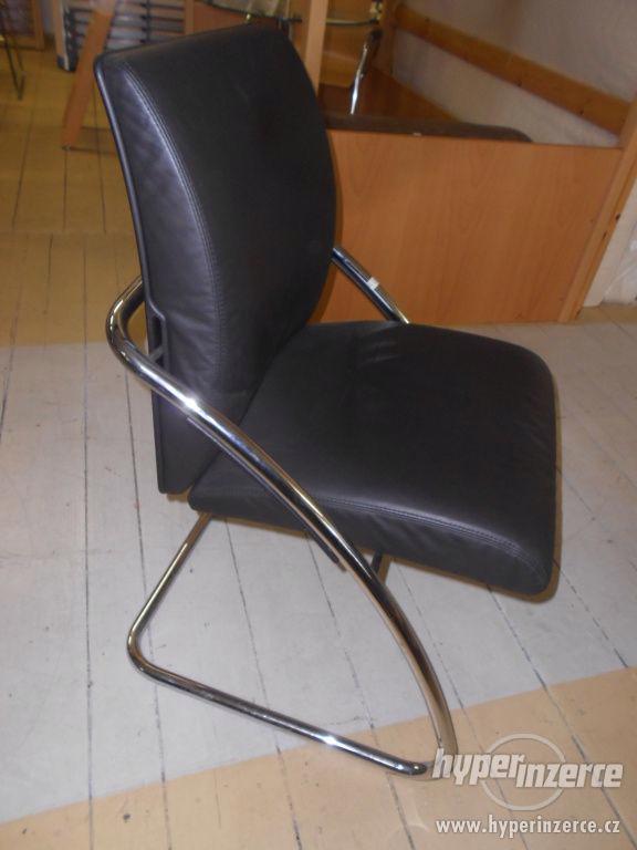 kancelářská kožená židle Girsberger - foto 2