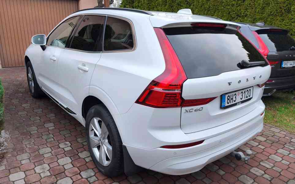 Volvo XC60 AWD, r.v. 4/2022, motor B4 mildhybrid diesel  - foto 4