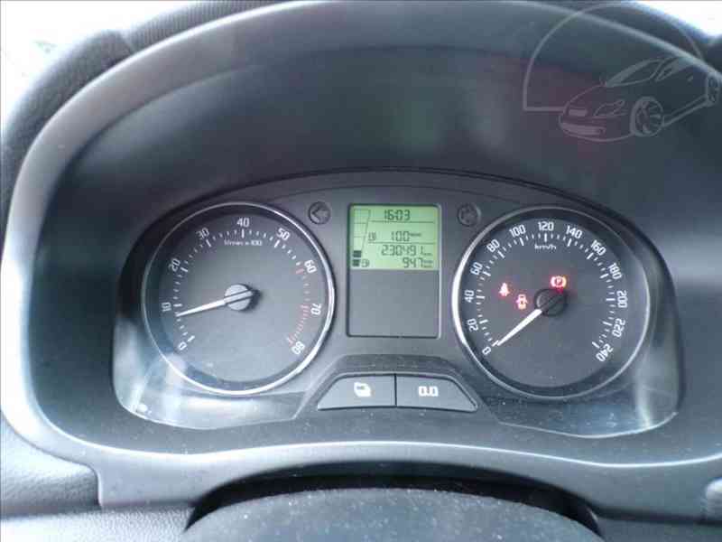Škoda Fabia 1,2 TSI DIGI.KLIMA - foto 6