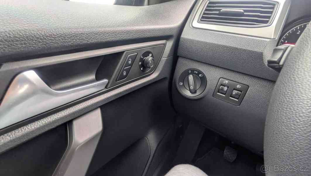 Volkswagen Caddy 2,0   TDI, 1. majitel, koupeno v ČR - foto 13
