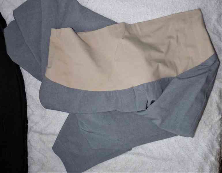 Nové těhotenské kalhoty vel.M-L - foto 4