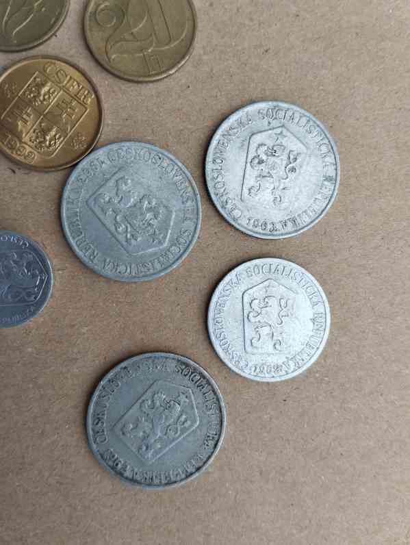 211ks mince československo ve staré plechové krabičce - foto 17
