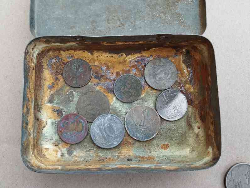 211ks mince československo ve staré plechové krabičce - foto 6
