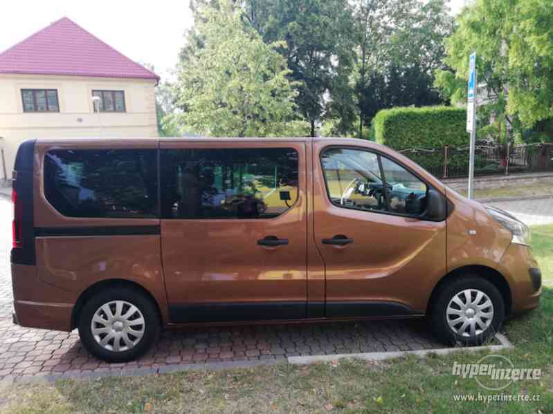 Prodám Opel Vivaro Combi++, 1.6 BiCDTi, 1.maj. 9 míst,záruka - foto 4