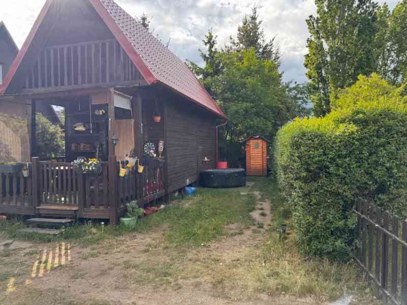 Chata u Nechranické přehrady - foto 3