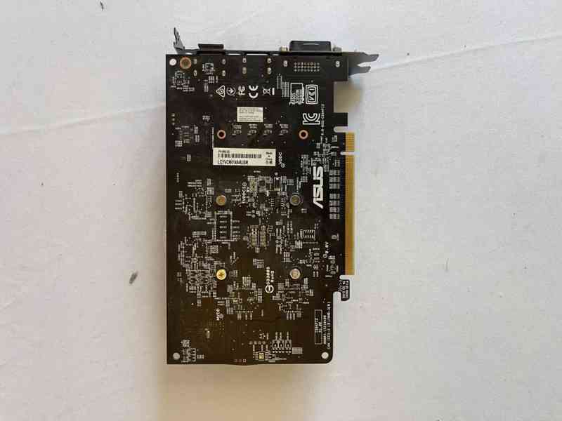 ASUS Phoenix Radeon RX 550 4GB GDDR5 - netestováno - foto 2