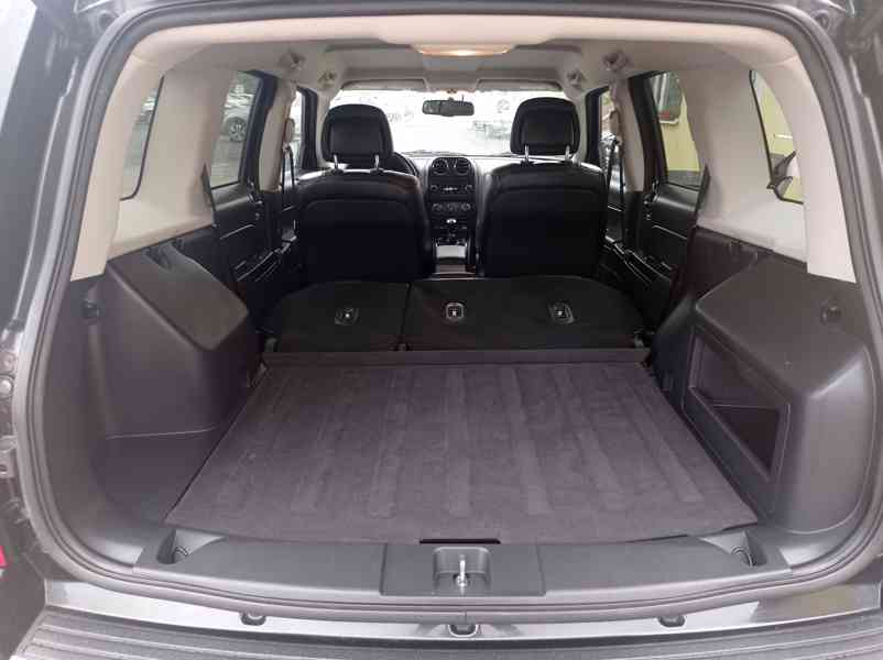 Jeep Patriot 2.2 CRD/4x4/70TisKm/1Maj - foto 18