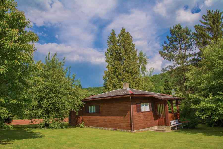 Krásná chata k pronájmu u řeky Sázavy 1/2 hodiny u Prahy - foto 2