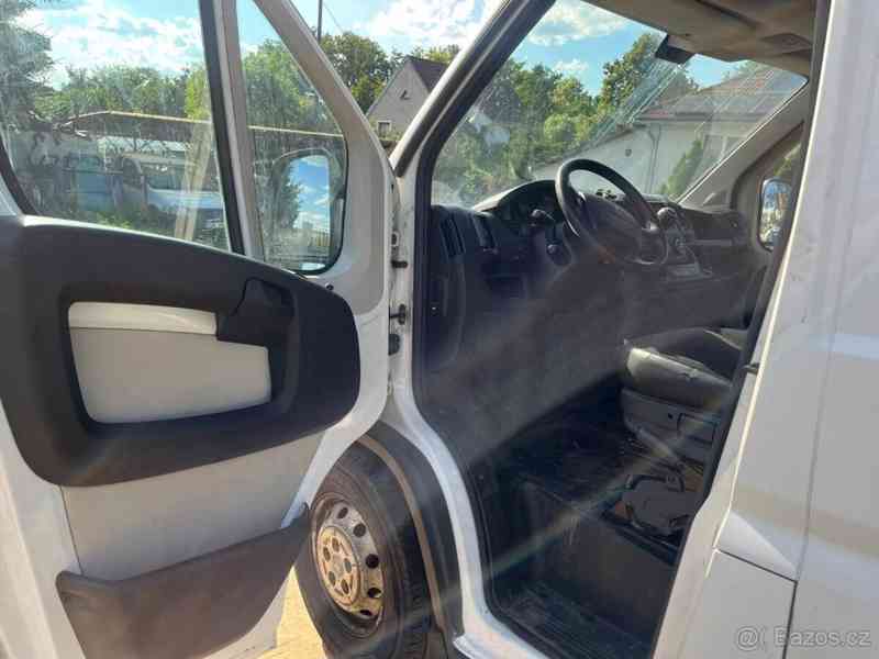 Peugeot Boxer 2,2 - foto 6