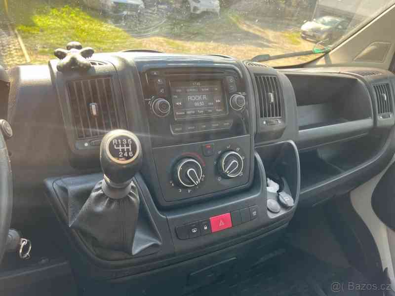 Peugeot Boxer 2,2 - foto 8