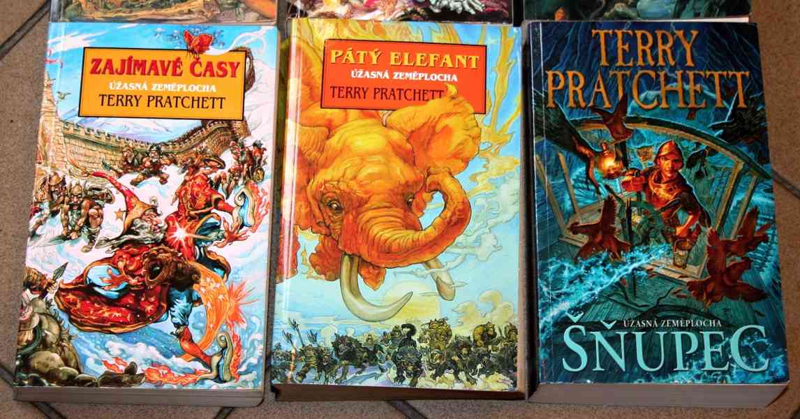 9x Pratchett - ÚŽASNÁ ZEMĚPLOCHA - prodej sbírky!!! - foto 4