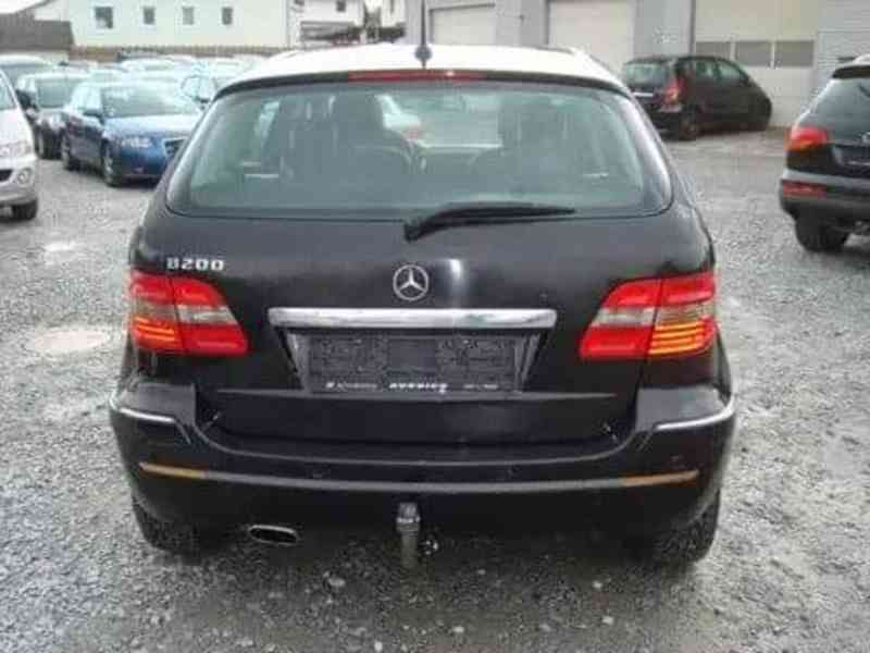 Mercedes Benz B200 - foto 10
