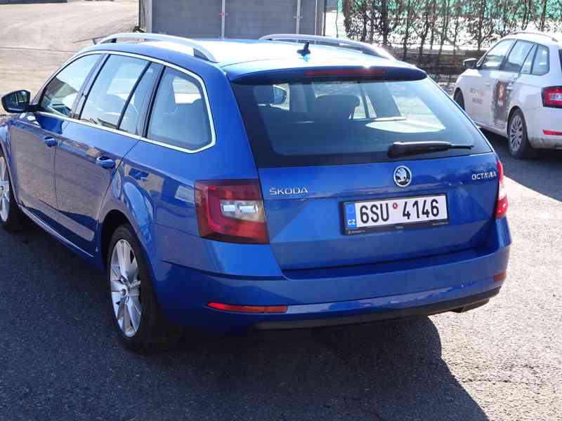 Škoda Octavia 2.0 TDI Combi r.v.2017 2.Maj.serv.kníž.ČR - foto 4