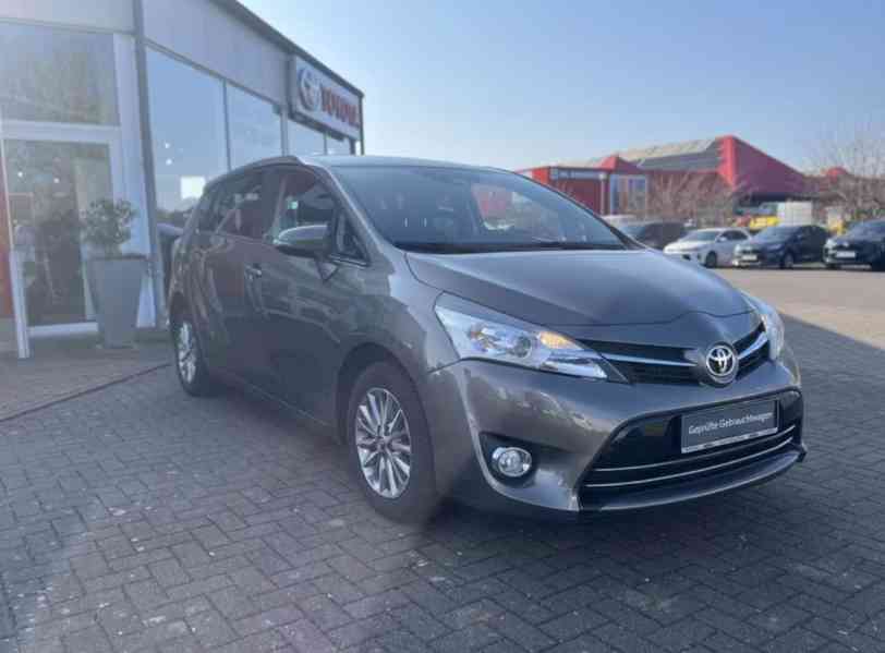 Toyota Verso 1.8i Edition-S benzín 108kw - foto 1