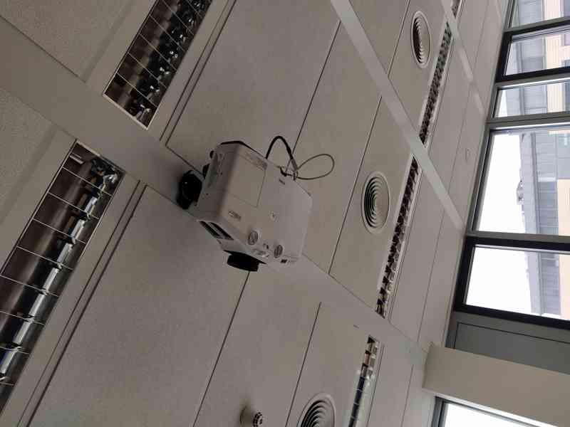 prodám dataprojektor EPSON s dálkovým ovladačem - - foto 3