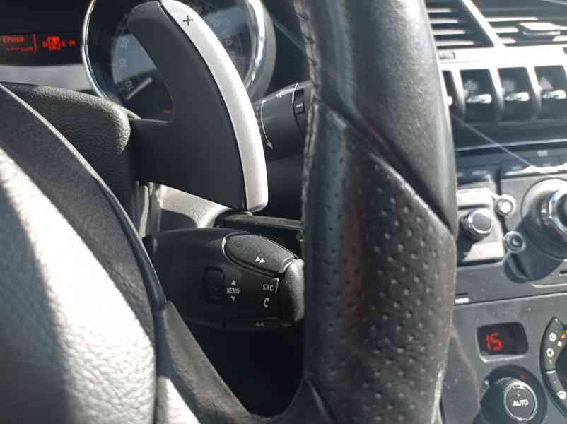 Peugeot 3008 2.0 Hybrid/4x4/Navi/HUD/1Maj - foto 31