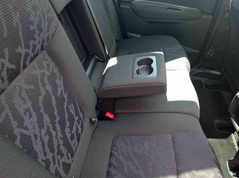 Peugeot 3008 2.0 Hybrid/4x4/Navi/HUD/1Maj - foto 21