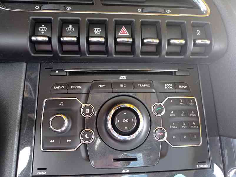 Peugeot 3008 2.0 Hybrid/4x4/Navi/HUD/1Maj - foto 39