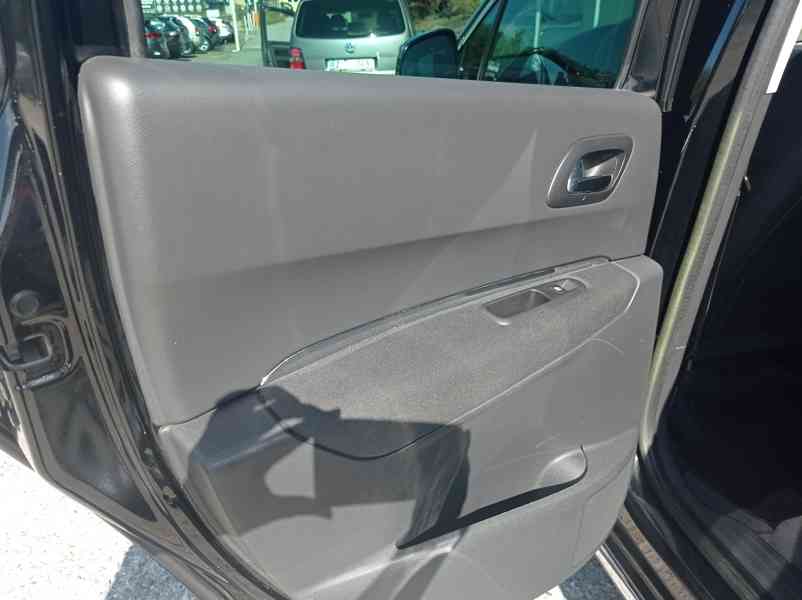 Peugeot 3008 2.0 Hybrid/4x4/Navi/HUD/1Maj - foto 12