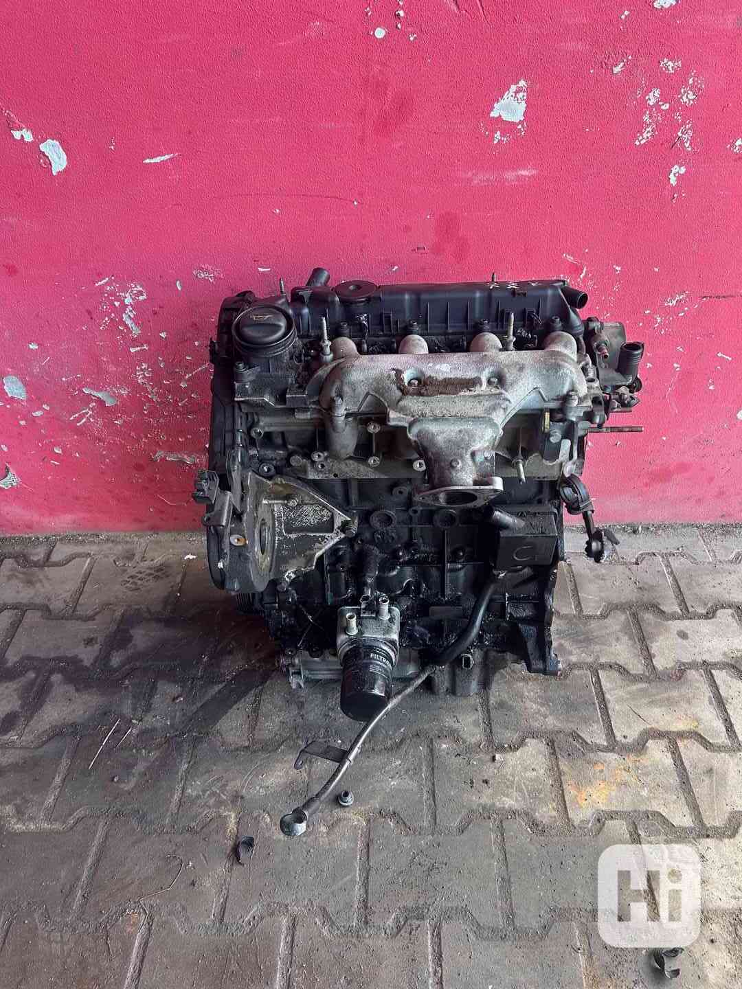 MOTOR C5 2,2 HDI 94KW 4HW PEUGEOT 807, C8 prodám - foto 1