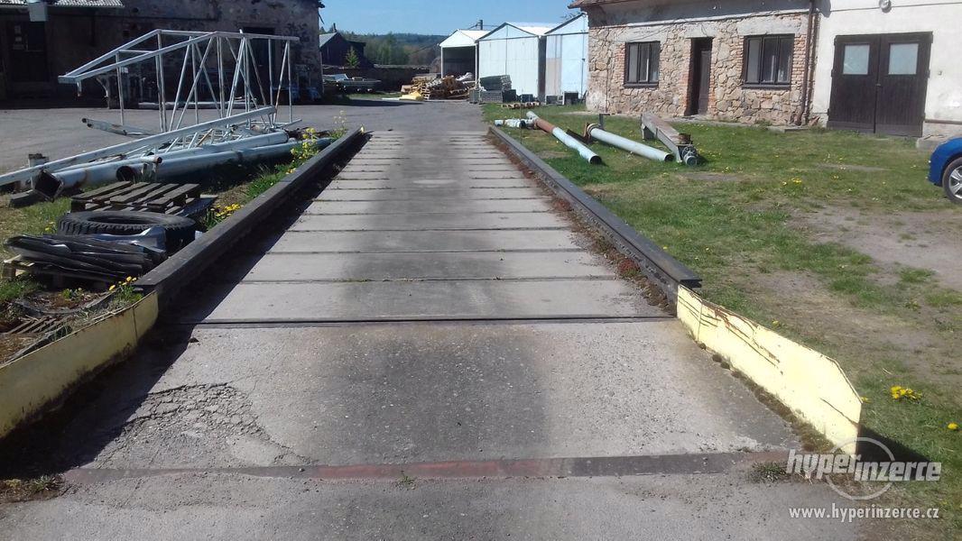 Prodám mostovou nájezdovou váhu - foto 1