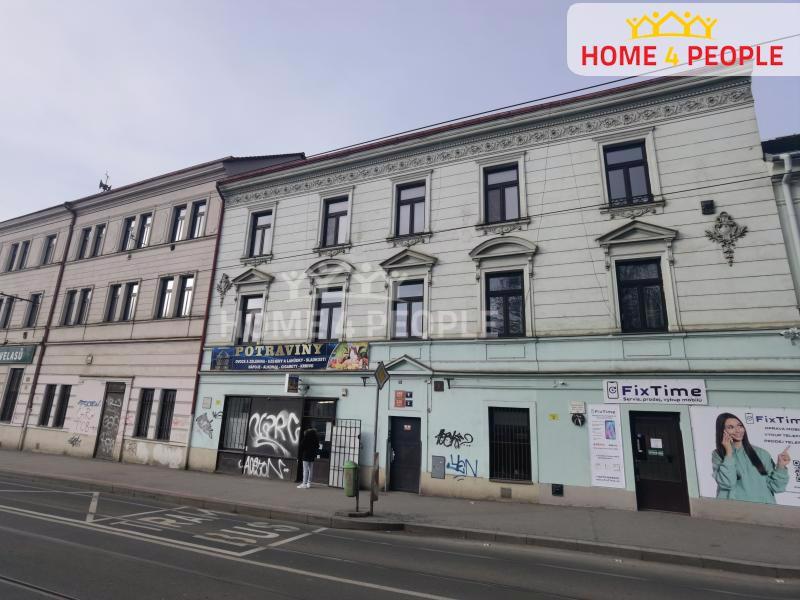 Půdní prostor o výměřě 448,2 m2, Praha 5- Hlubočepy - foto 15