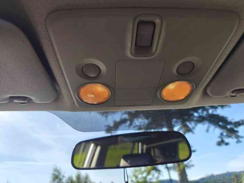 Suzuki Grand Vitara 3,2 V6 - foto 10