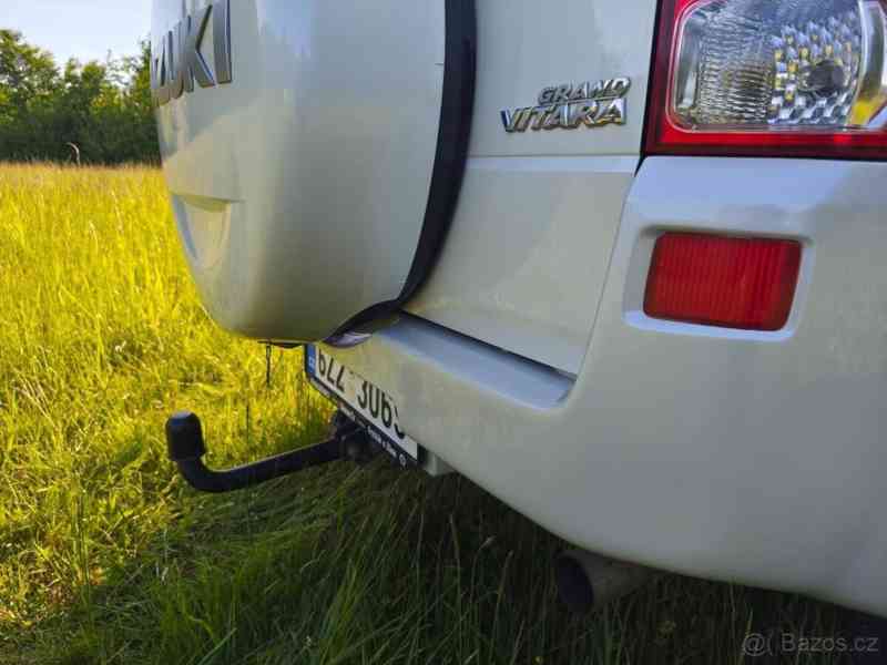 Suzuki Grand Vitara 3,2 V6 - foto 14