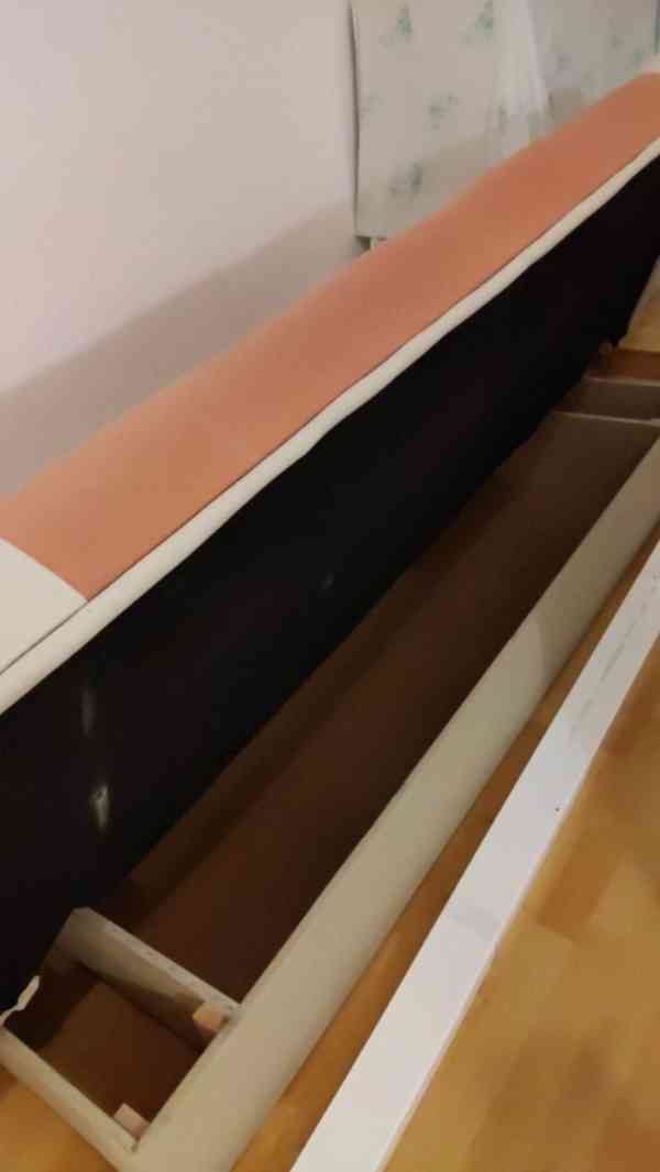 Rozkládací pohovka - foto 2