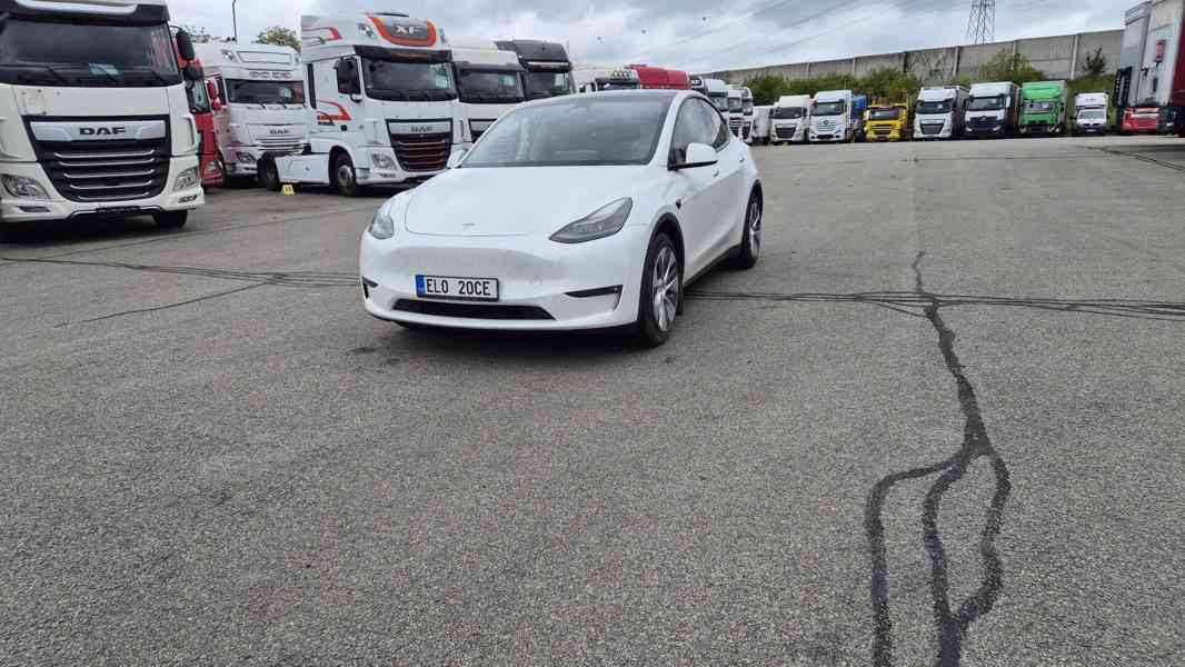 TESLA Model Y AWD Long Range - foto 2