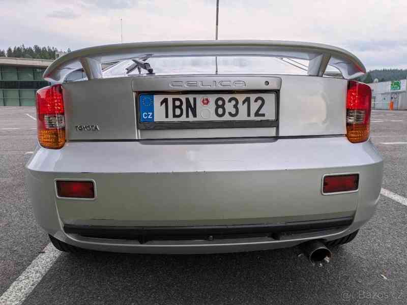 Toyota Celica 1,8 - foto 14