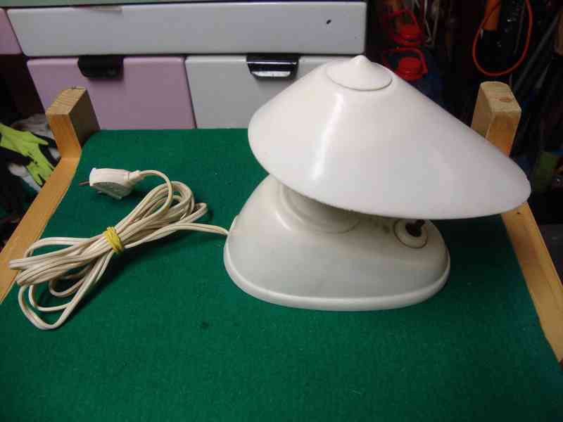 Bakelitová lampa lampička retro Elektrosvit typ 11641 60roky