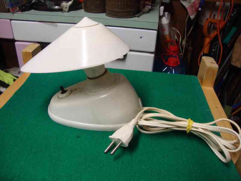 Bakelitová lampa lampička retro Elektrosvit typ 11641 60roky - foto 2